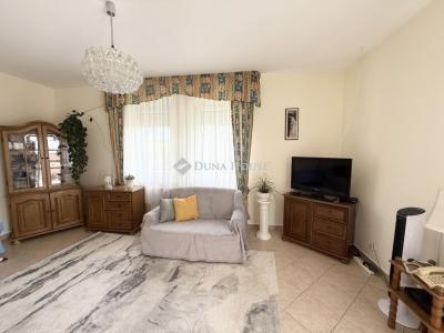 Eladó családi ház Pécs