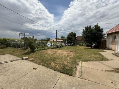 Eladó családi ház Pécs