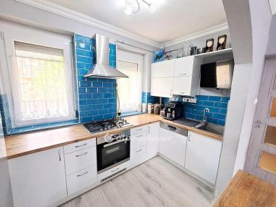 Eladó lakás Szolnok