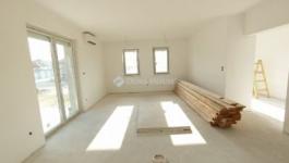 Eladó családi ház Gomba