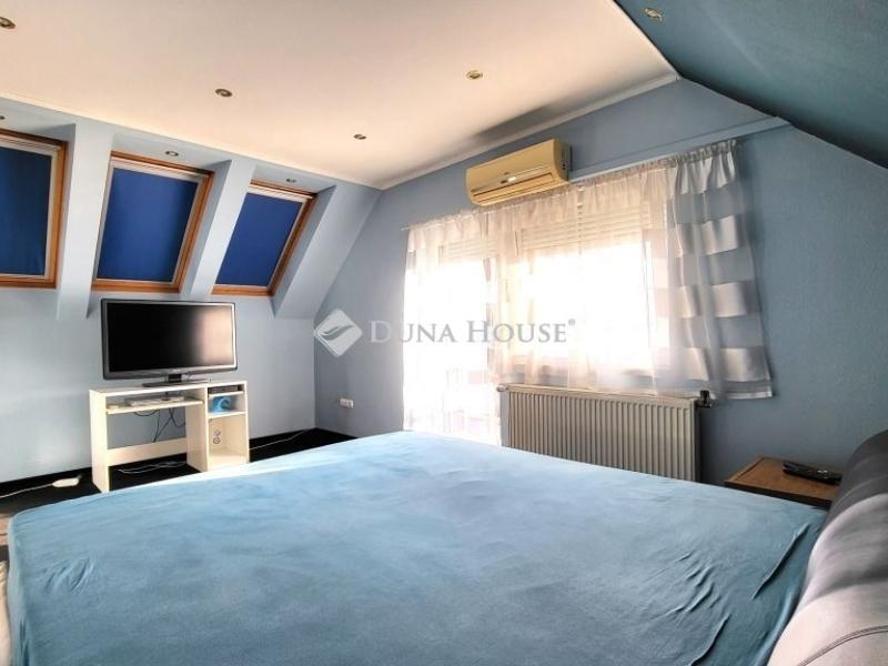 Eladó családi ház Érd