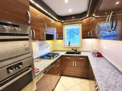 Eladó családi ház Érd