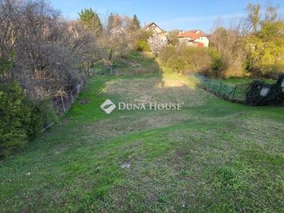 Eladó családi ház Érd