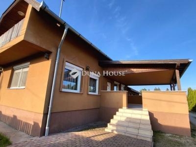 Eladó családi ház Érd