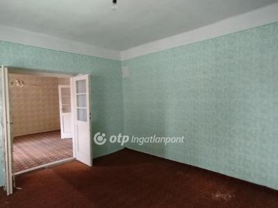 Eladó családi ház Nagykáta