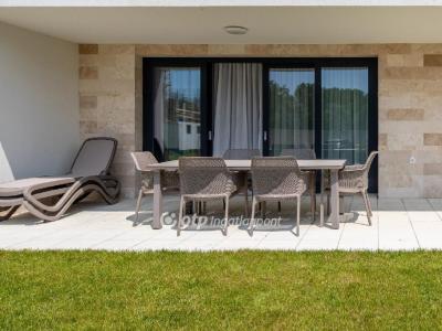 Eladó lakás Balatonkenese