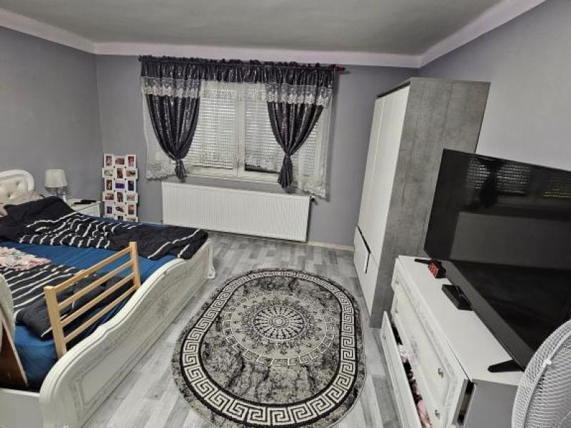 Eladó családi ház Siklós