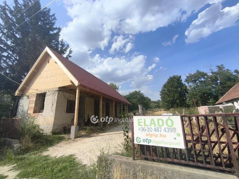 Eladó családi ház Nadap