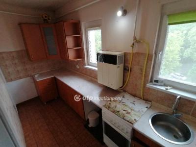 Eladó lakás Debrecen