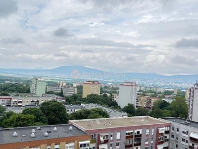 Eladó lakás Pécs