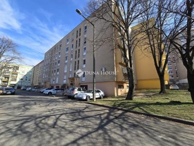 Eladó lakás Pécs