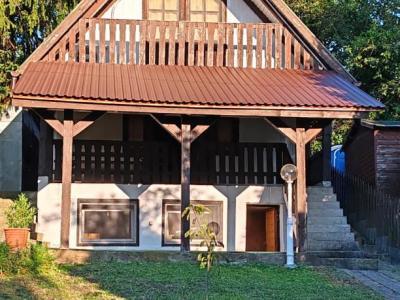 Eladó nyaraló Balatonkenese
