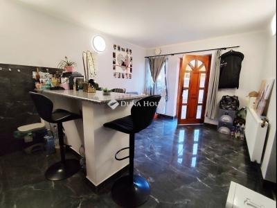 Eladó családi ház Vecsés