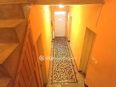 Eladó családi ház Jászfényszaru