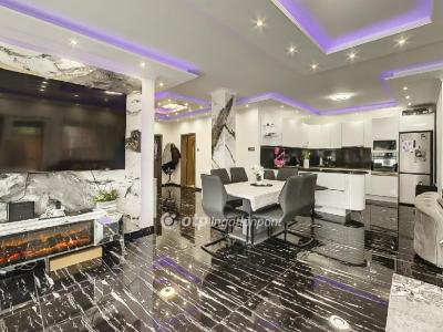 Eladó családi ház Besenyőtelek