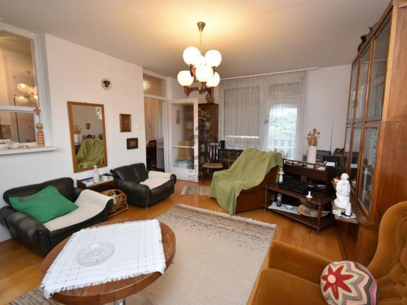 Eladó lakás Zalaegerszeg