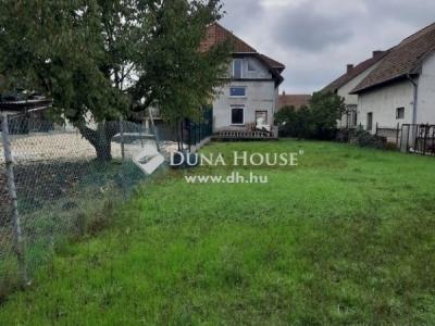 Eladó ikerház Budapest
