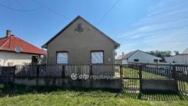 Eladó családi ház Balmazújváros