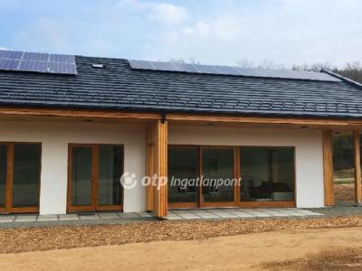 Eladó lakás Pilisjászfalu