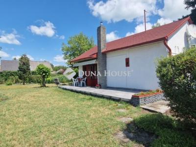 Eladó nyaraló Balatonfenyves