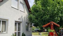 Eladó családi ház Veszprém