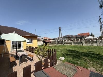Eladó ikerház Érd