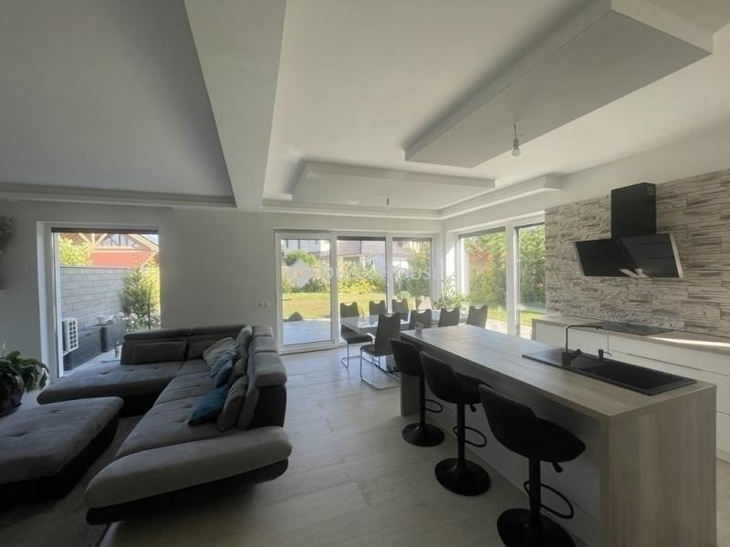 Eladó ikerház Veresegyház