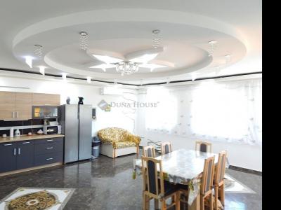 Eladó családi ház Enying