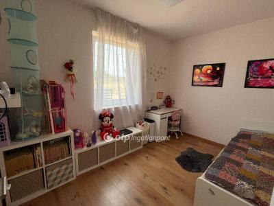 Eladó családi ház Inárcs