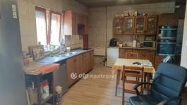 Eladó családi ház Kiskunlacháza