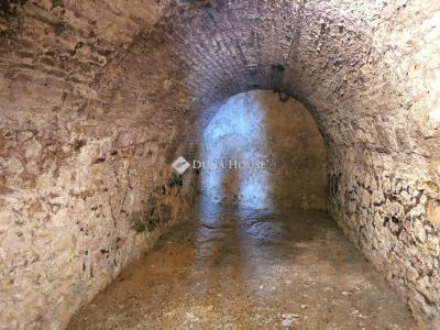 Eladó családi ház Pécs