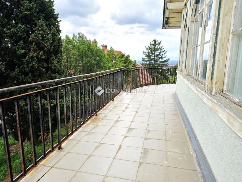 Eladó családi ház Pécs