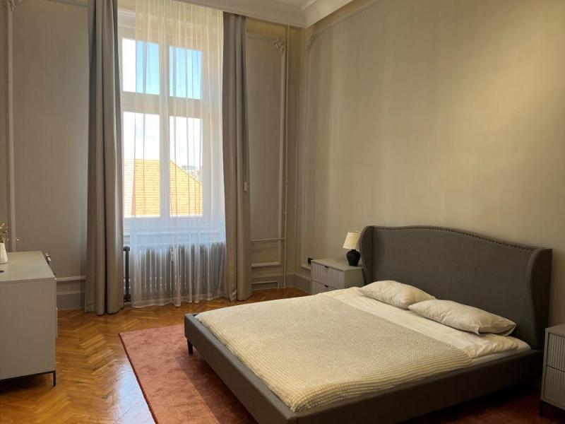 Eladó lakás Debrecen