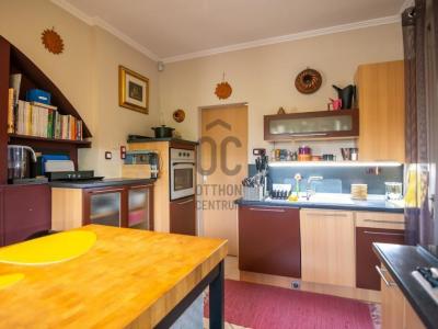 Eladó családi ház Budapest