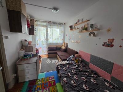 Eladó lakás Debrecen