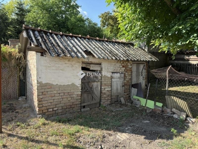 Eladó családi ház Mende