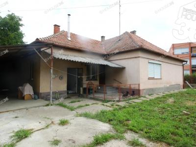 Eladó családi ház Kalocsa