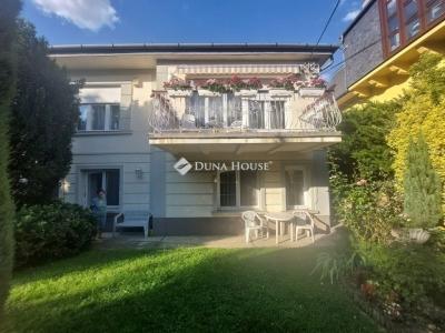 Eladó családi ház Budapest