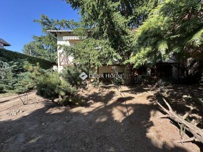 Eladó családi ház Budapest