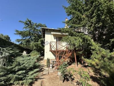 Eladó családi ház Budapest