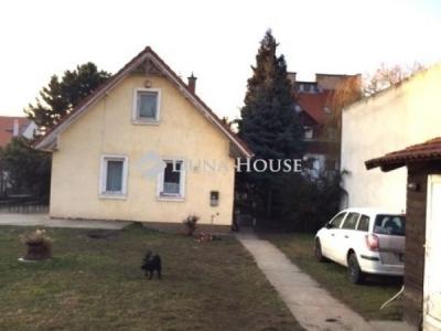 Eladó családi ház Budapest