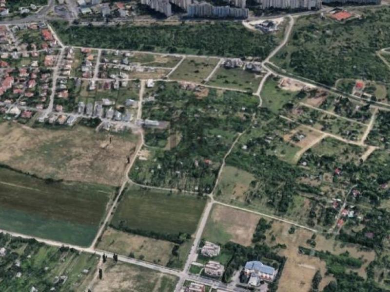 Eladó lakóövezeti telek Budapest