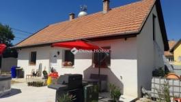 Eladó családi ház Tápióság