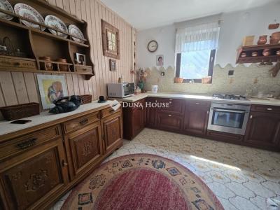 Eladó családi ház Pécs