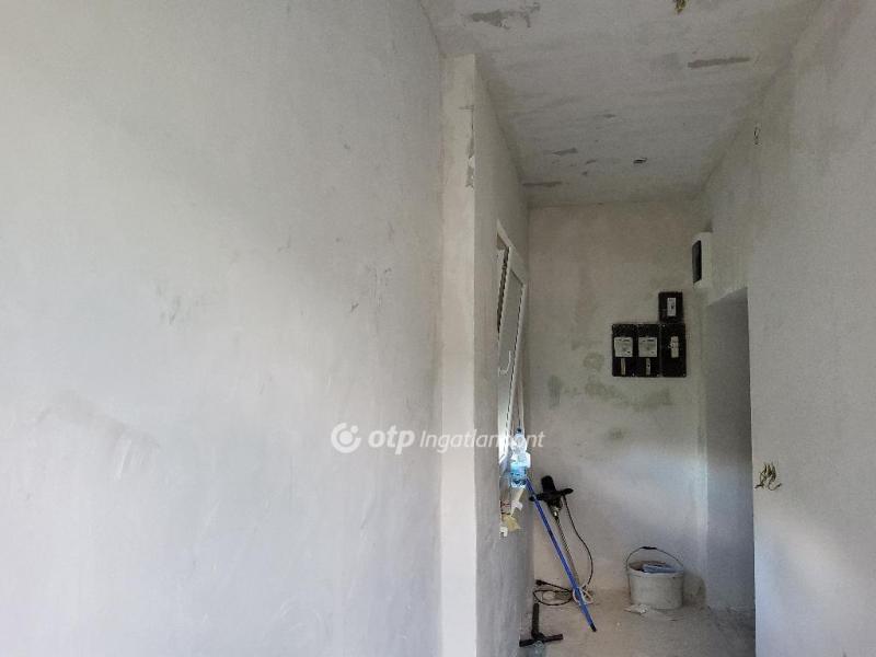 Eladó családi ház Tura