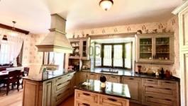 Kiadó családi ház Lajosmizse