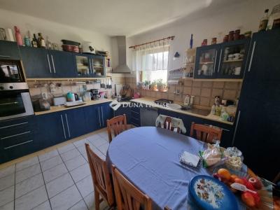 Eladó családi ház Szigetszentmiklós