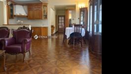 Eladó családi ház Budapest