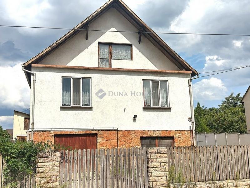 Eladó családi ház Esztergom