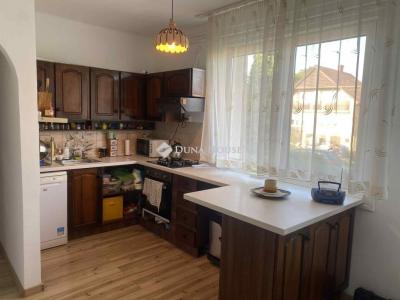 Eladó családi ház Debrecen